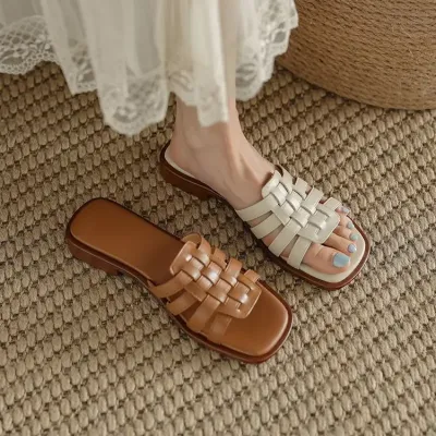 WANDER LUXE WOMEN'S SANDAL